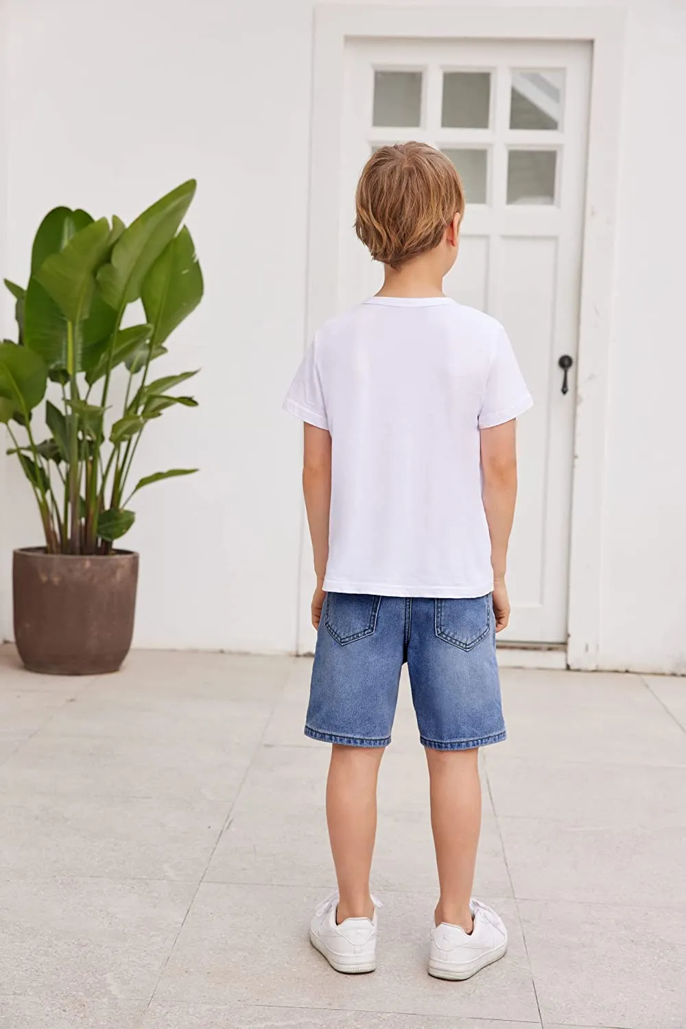 Arshiner Boys Ripped Denim Shorts Boys Straight Distressed Jeans Shorts Summer Casual Short with Pocket for Boys