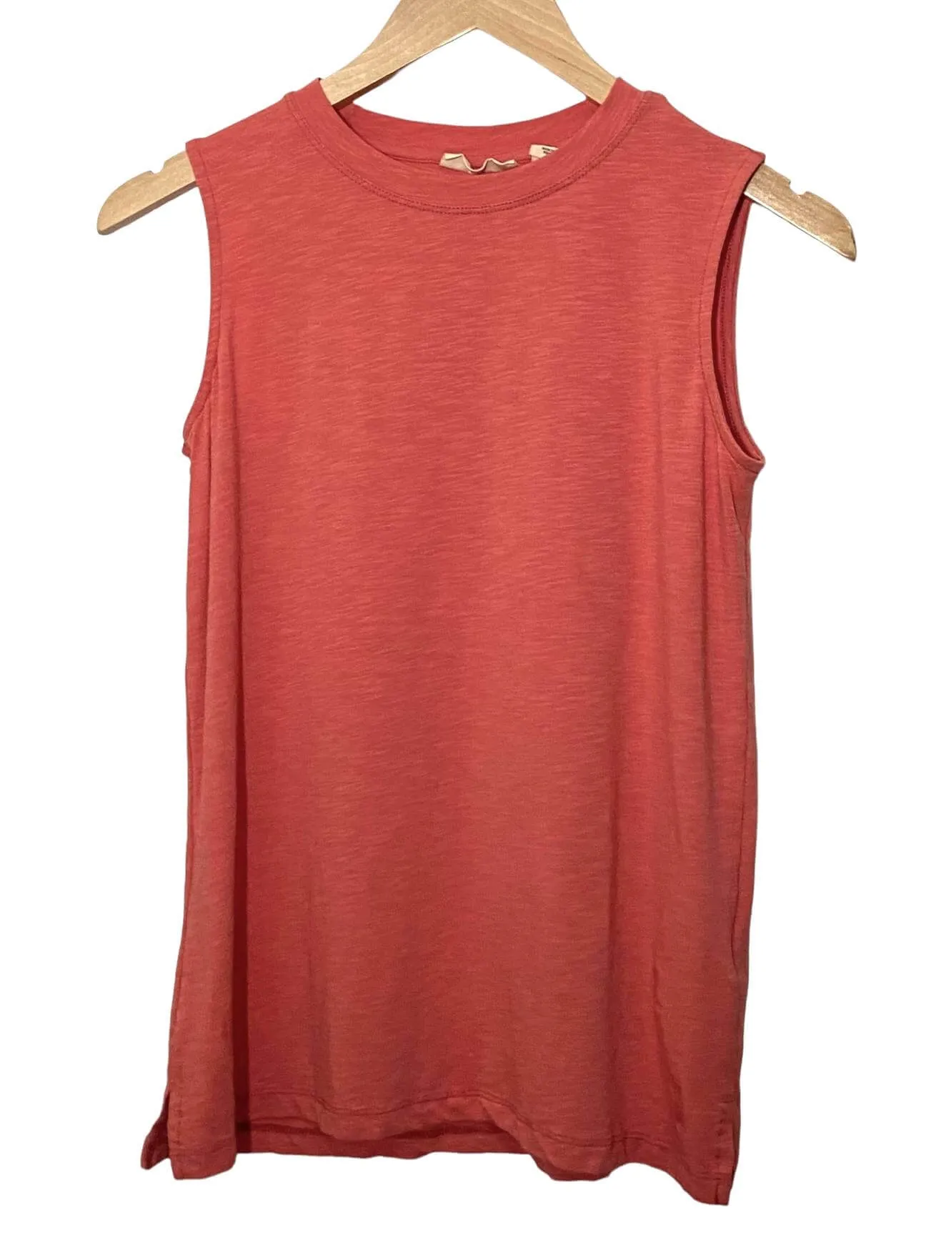 Dark Autumn Aurora Sleeveless Tee