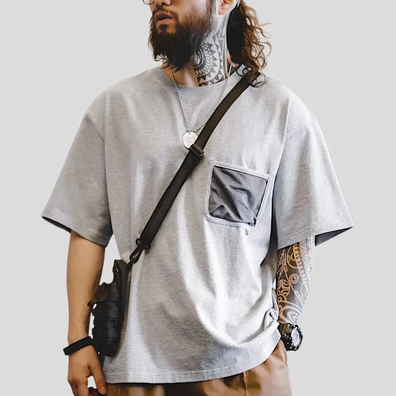 Hiking tee with mesh pocket
