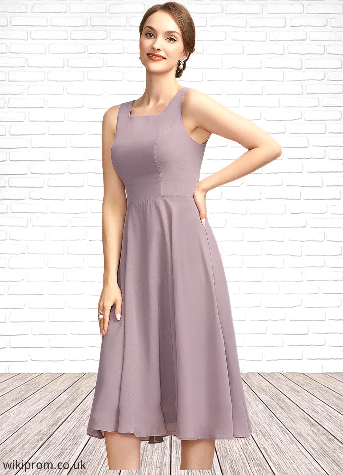 Yasmin A-Line Square Neckline Knee-Length Chiffon Mother of the Bride Dress SWK126P0014940